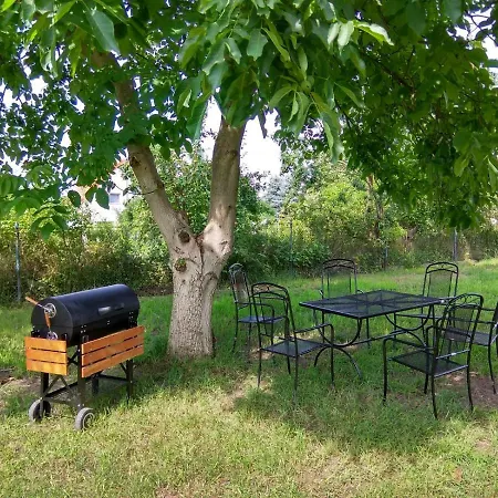 Wanda - Duzy Ogrod Z Hot-tube I Sauna Sztum