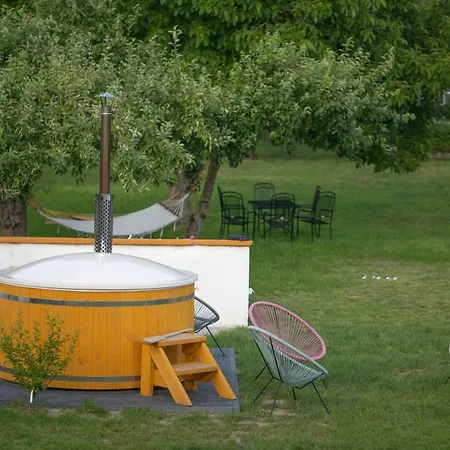 Wanda - Duży Ogród Z Hot-tube I Sauna * Sztum