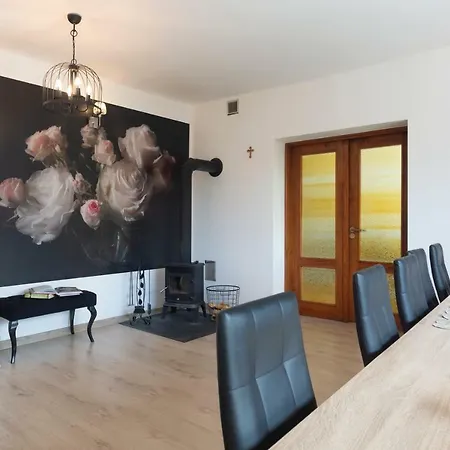 Wanda - Duzy Ogrod Z Hot-tube I Sauna Вилла Sztum