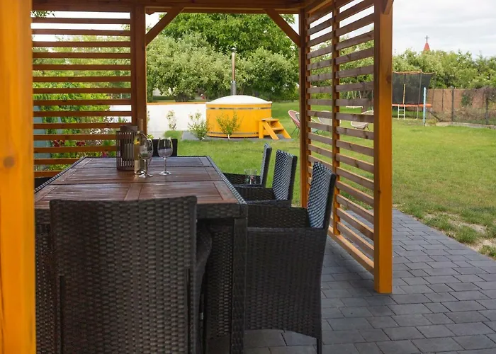 Villa Wanda - Duzy Ogrod Z Hot-tube I Sauna *