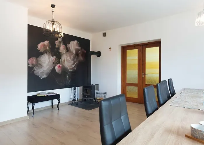 Wanda - Duzy Ogrod Z Hot-tube I Sauna Villa Sztum